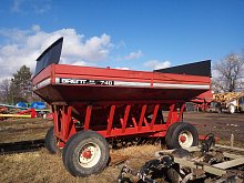 Прицеп Brent 740