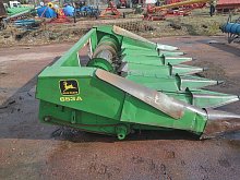 Жатка кукурузная на 6 рядов John Deer 600C