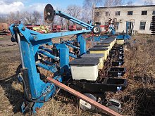 Сеялка KINZE 3600, рядов 12